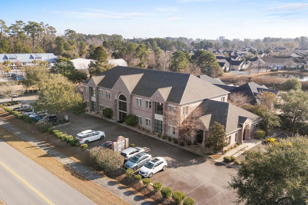 4420 Oleander Dr. Photo 3