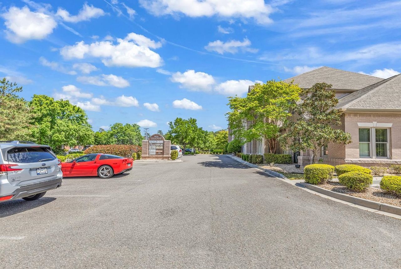 4420 Oleander Dr. Photo 30