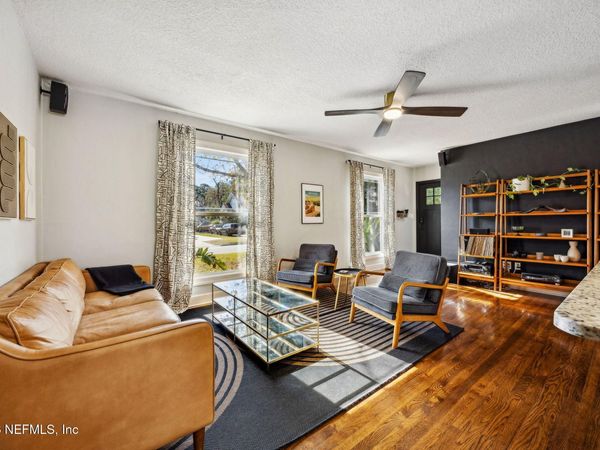 4241 LEXINGTON Avenue, Jacksonville, FL 32210