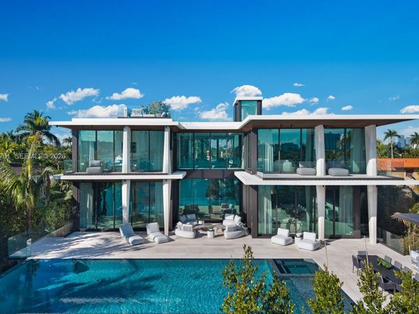 217 E Rivo Alto Dr, Miami Beach, FL 33139