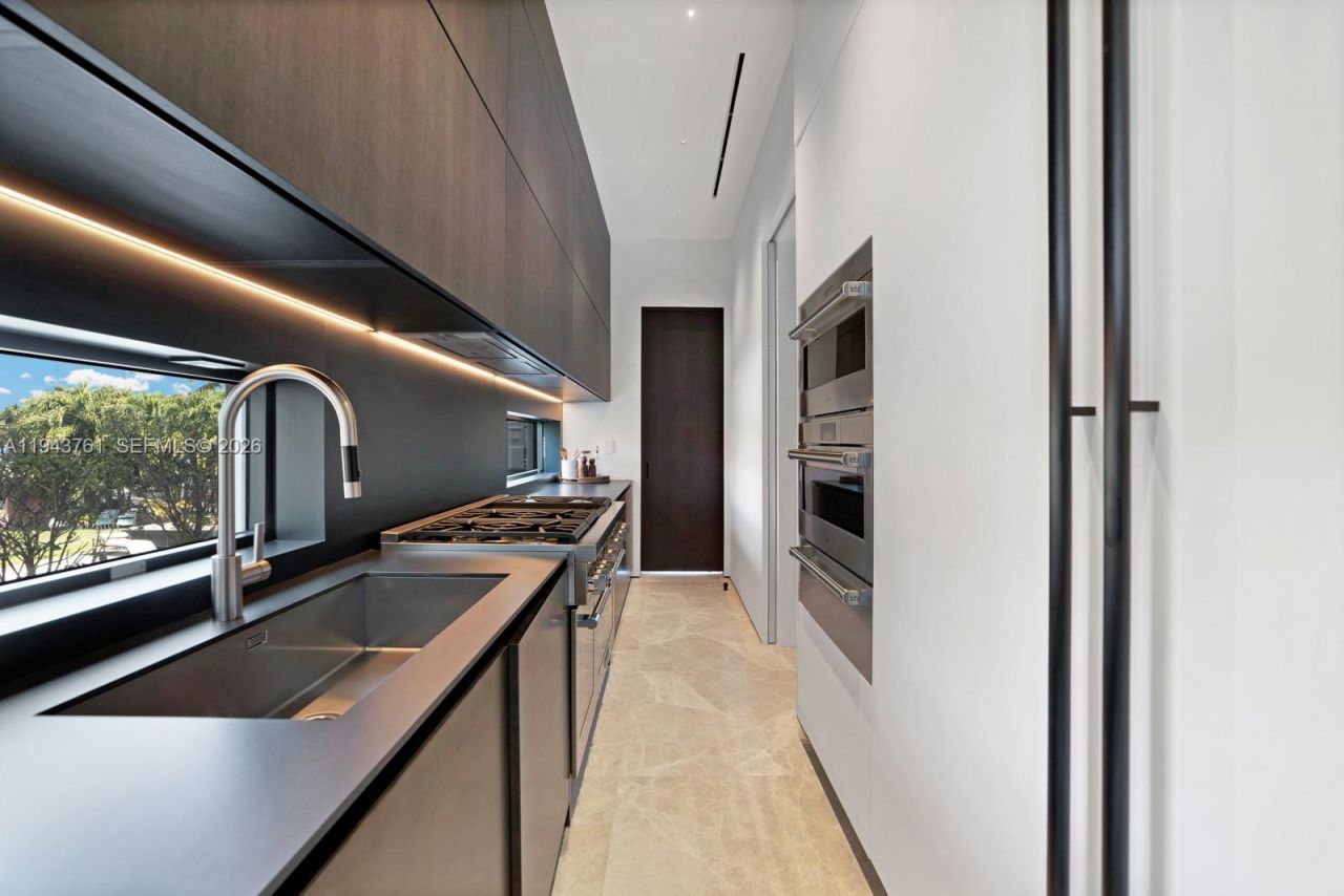 217 E Rivo Alto Dr, Miami Beach, FL 33139 Photo