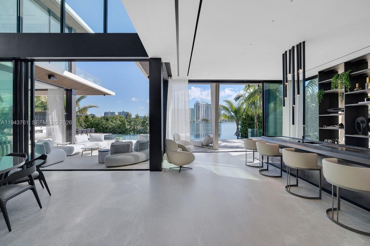 217 E Rivo Alto Dr, Miami Beach, FL 33139 Photo