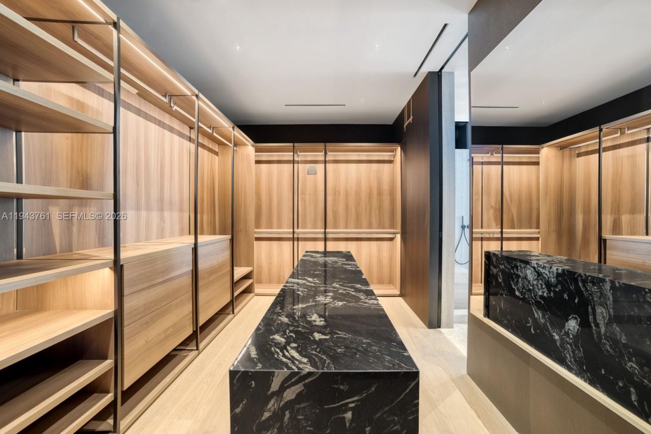 217 E Rivo Alto Dr, Miami Beach, FL 33139 Photo