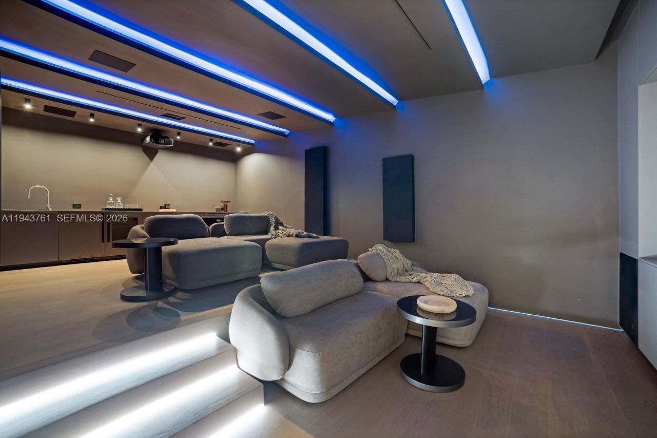 217 E Rivo Alto Dr, Miami Beach, FL 33139 Photo