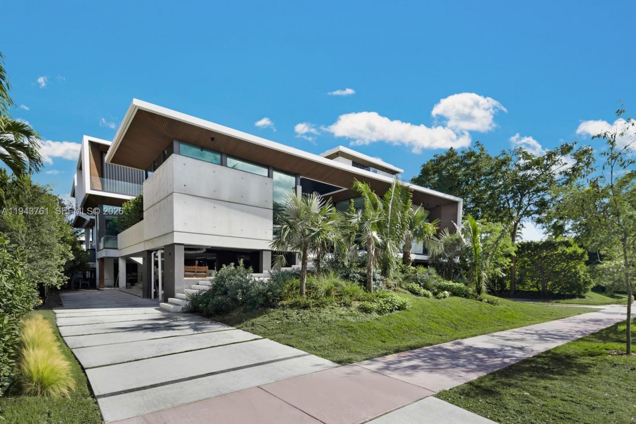 217 E Rivo Alto Dr, Miami Beach, FL 33139 Photo