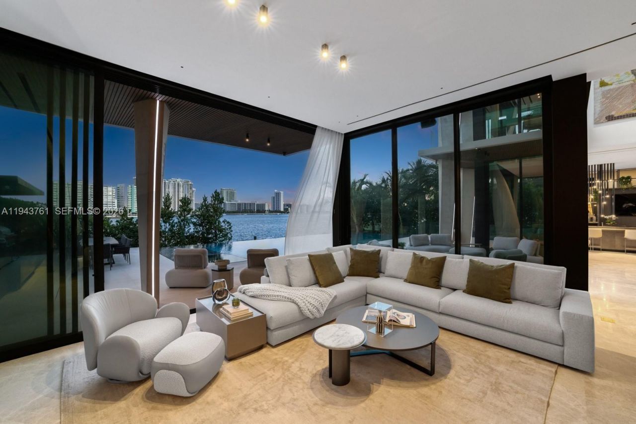 217 E Rivo Alto Dr, Miami Beach, FL 33139 Photo