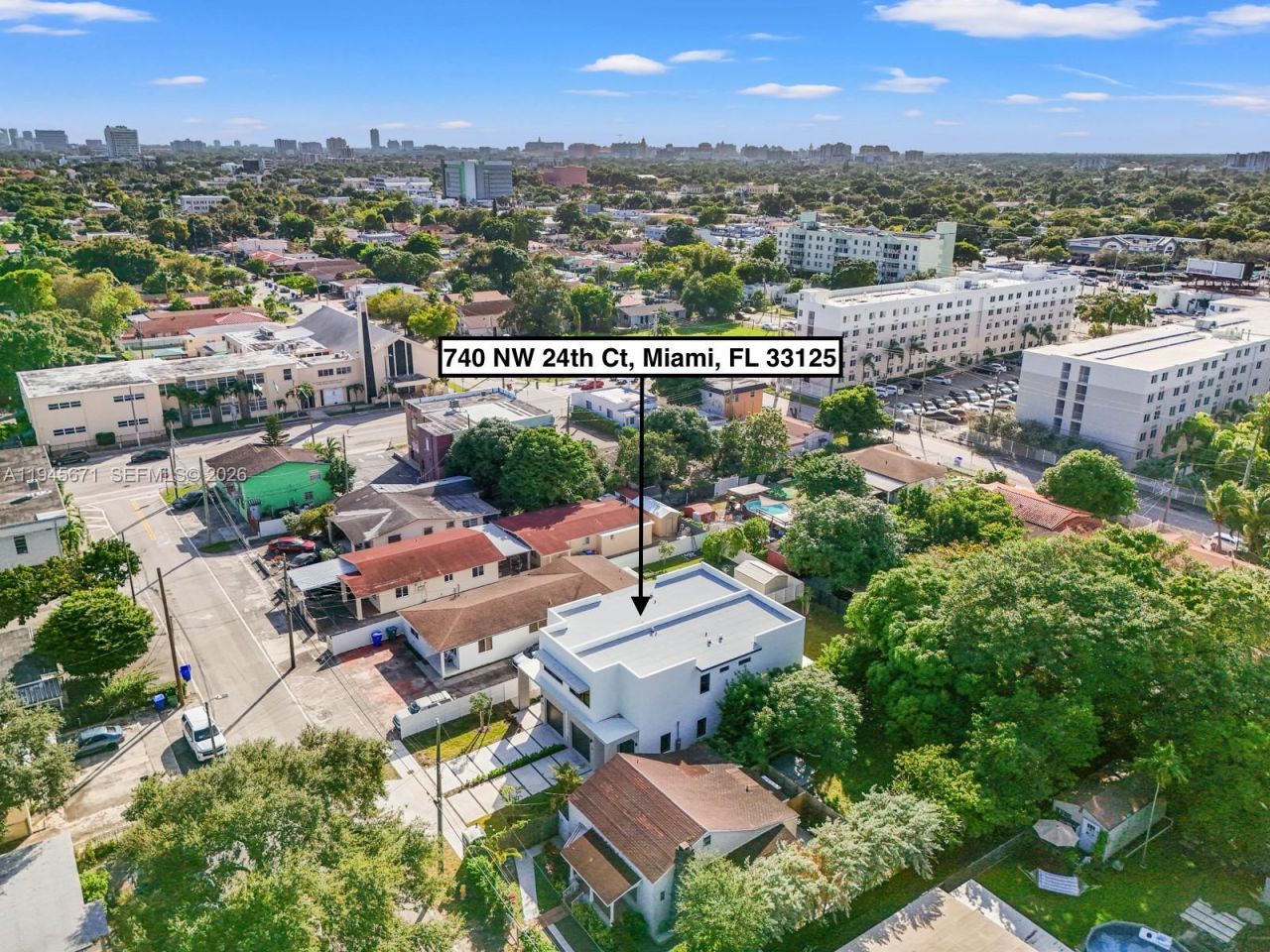 740 NW 24th Ct, Miami, FL 33125 Photo