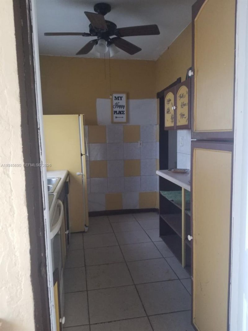 1245 NW 7th Ct, Miami, FL 33136 Photo