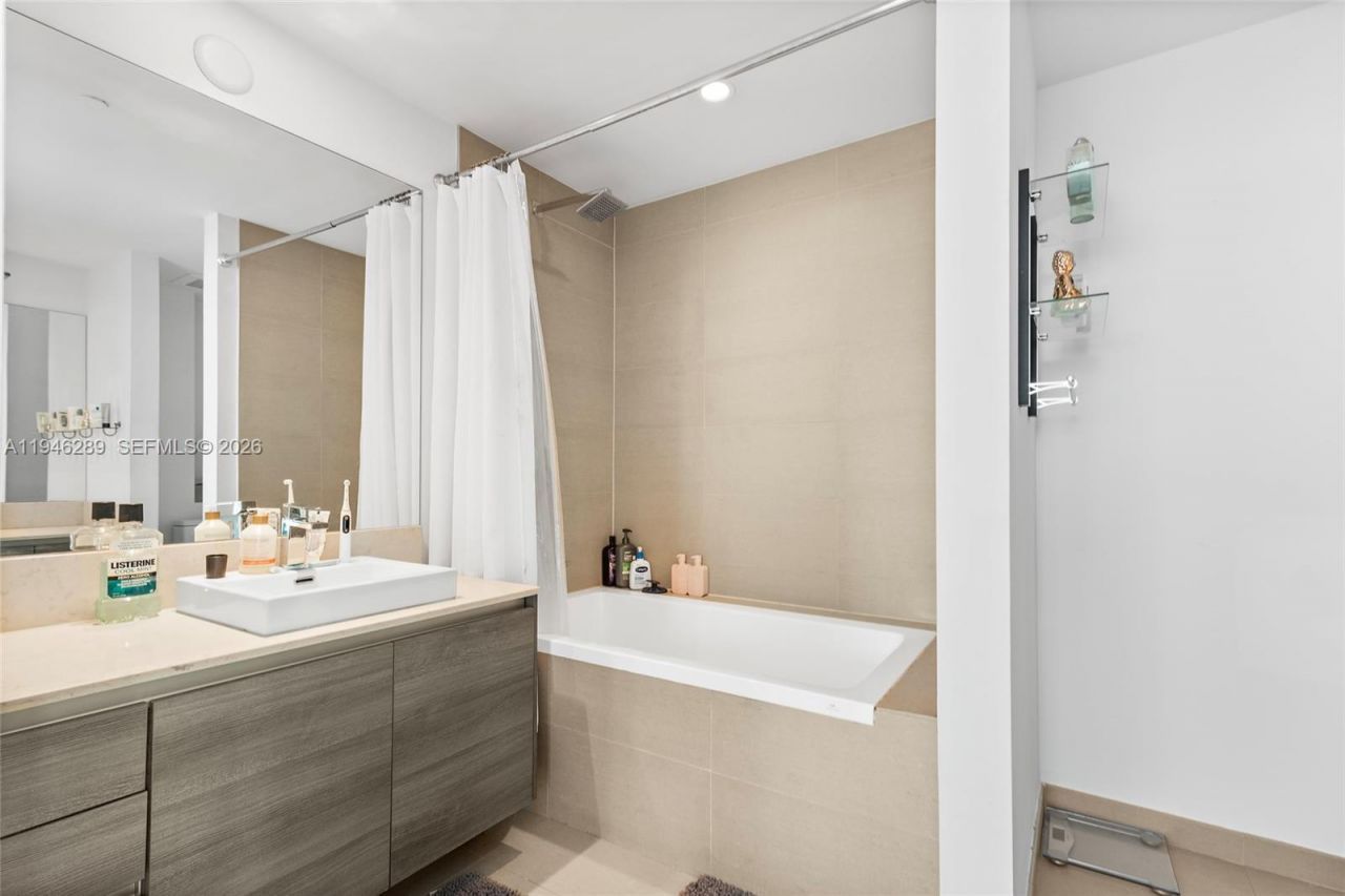 1080 Brickell Ave , Unit 513, Miami, FL 33131 Photo