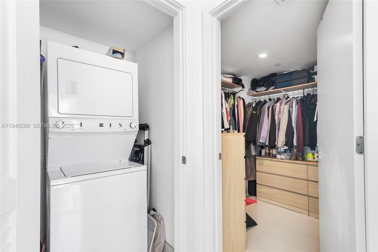 1080 Brickell Ave , Unit 513, Miami, FL 33131 Photo