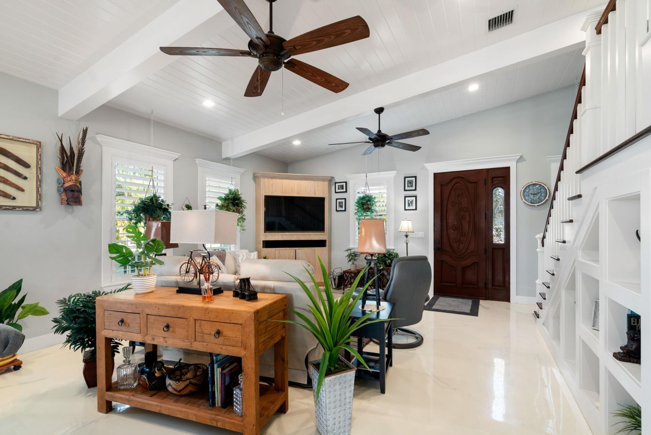 65 Tarpon Avenue, Key Largo, FL 33037 Photo