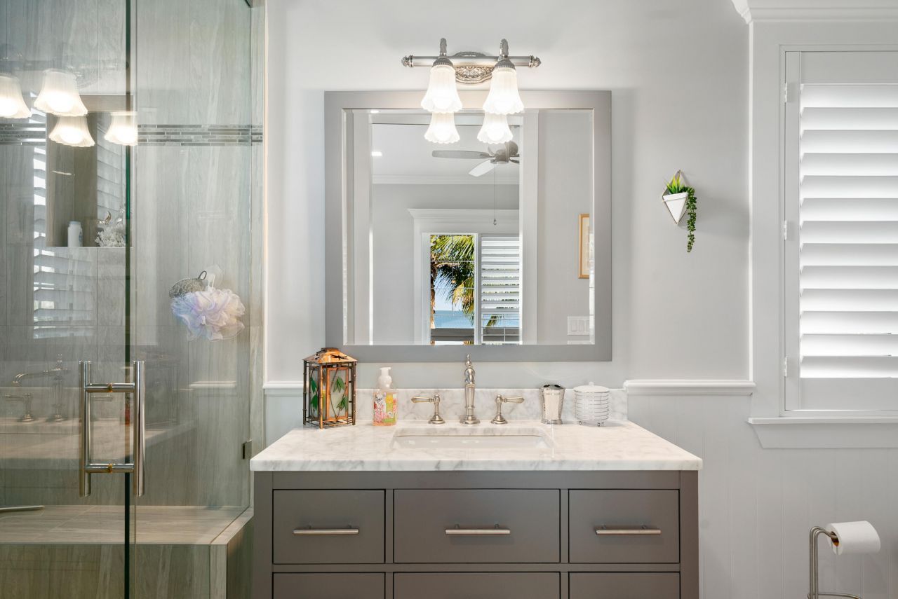 65 Tarpon Avenue, Key Largo, FL 33037 Photo