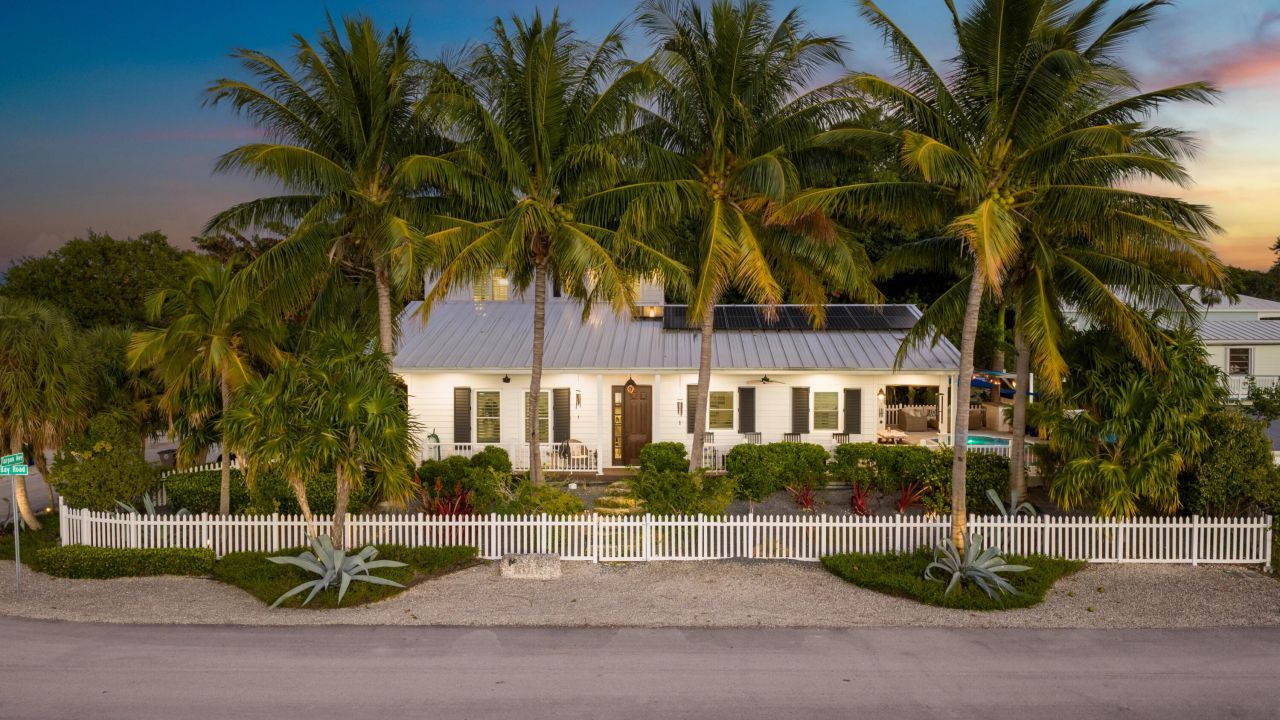 65 Tarpon Avenue, Key Largo, FL 33037 Photo