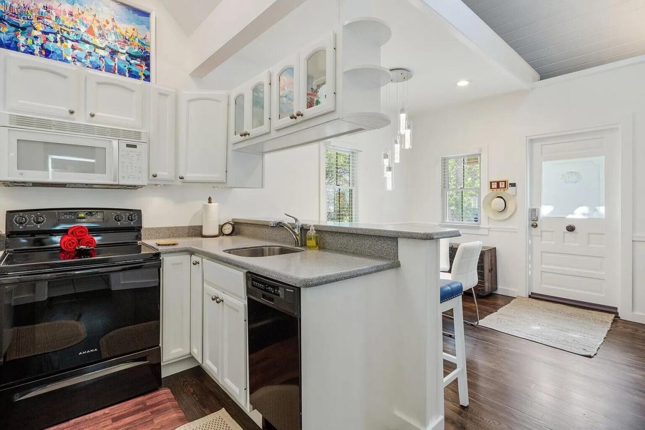 817 Terry Lane, Key West, FL 33040 Photo