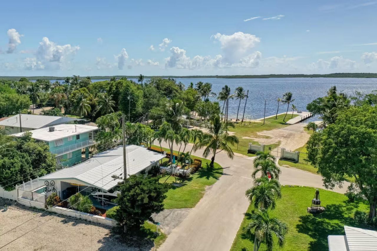 67 Jewfish Avenue, Key Largo, FL 33037 Photo