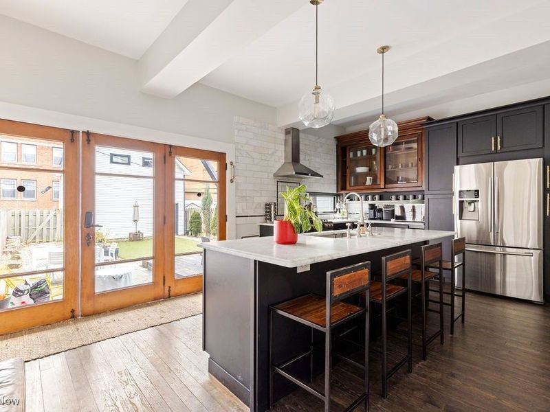 3805 Whitman Avenue, Cleveland, OH 44113 Photo 12