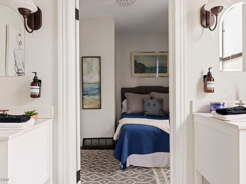 3805 Whitman Avenue, Cleveland, OH 44113 Photo 25