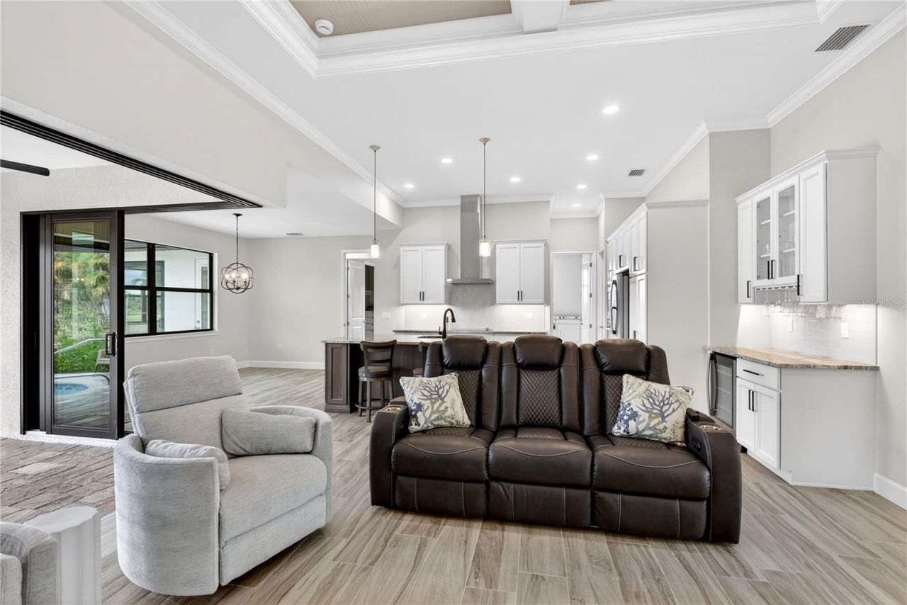 609 Monaco Drive, Punta Gorda, FL 33950 Photo