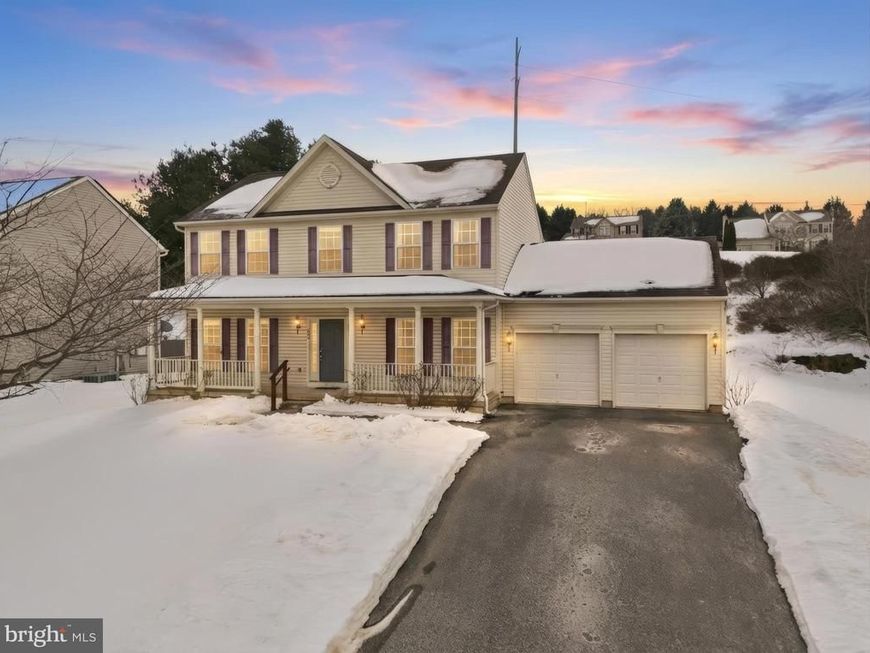 233 Sunset Circle, Red Lion, PA 17356 Main Photo