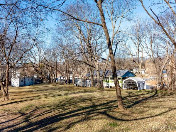 56569 E 306 Road , Afton, OK 74331