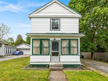 10 Clinton Street, Bergen, NY 14416