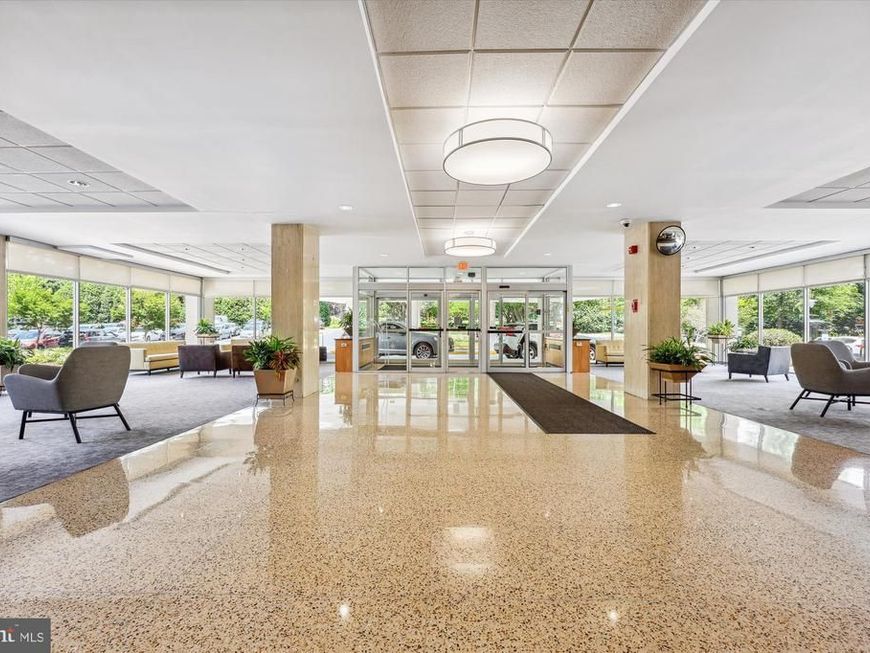 10500 Rockville Pike, Unit 1102, North Bethesda, MD 20852 Main Photo