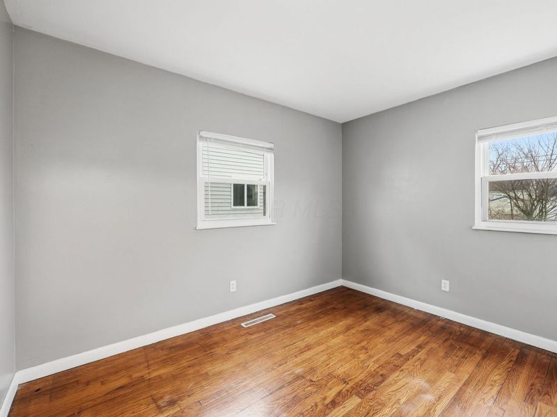 2288 Hiawatha Park Drive, Columbus, OH 43211 Photo 11