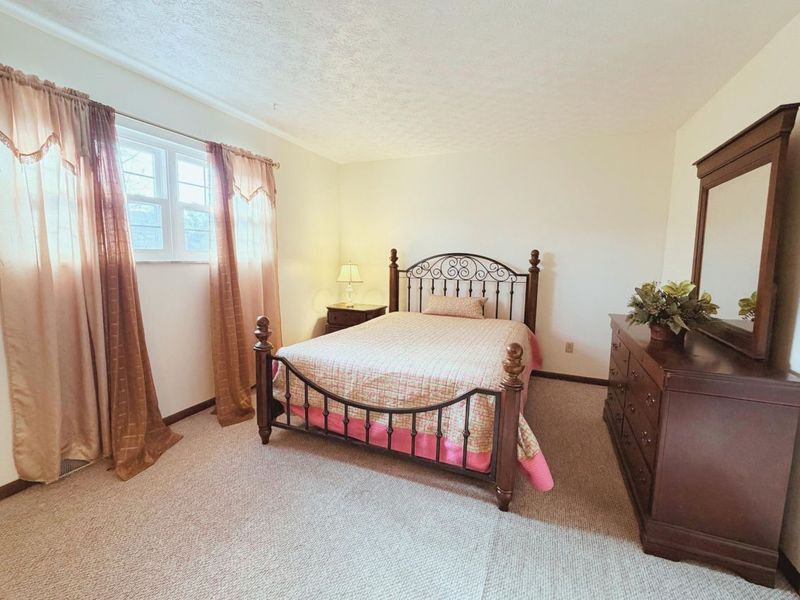 2259 Tuliptree Avenue, Columbus, OH 43229 Photo 29