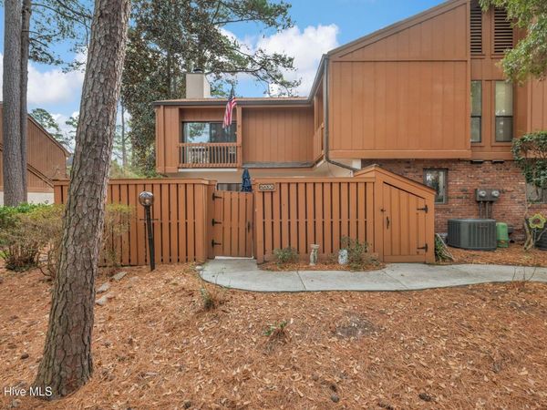 2030 Albert Circle, Wilmington, NC 28403