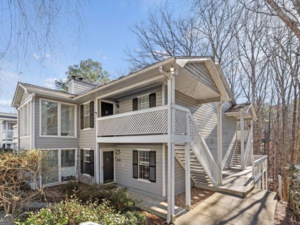 1207 Vicksburg Place, Sandy Springs, GA 30350