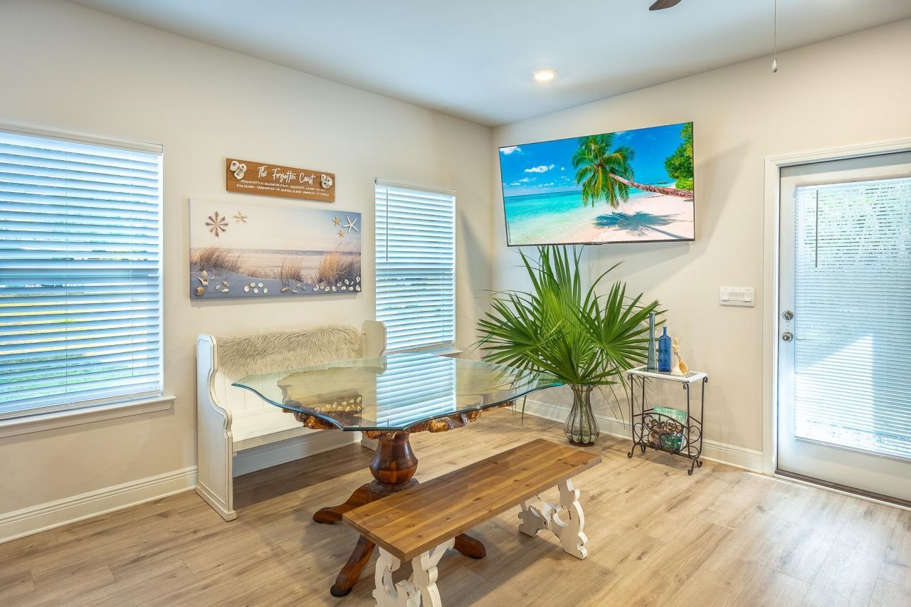 270 The Prado Street, Unit A-1, Apalachicola, FL 00000 Photo