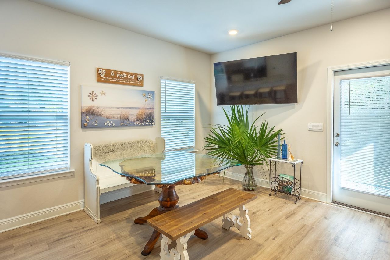 270 The Prado Street, Unit A-1, Apalachicola, FL 00000 Photo