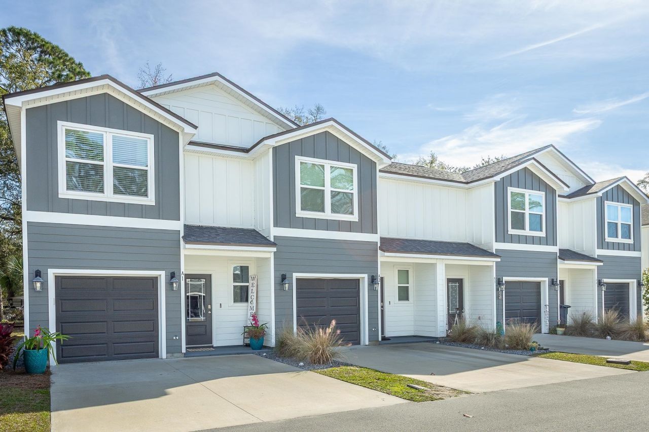 270 The Prado Street, Unit A-1, Apalachicola, FL 00000 Photo