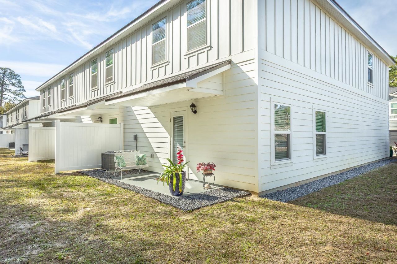 270 The Prado Street, Unit A-1, Apalachicola, FL 00000 Photo