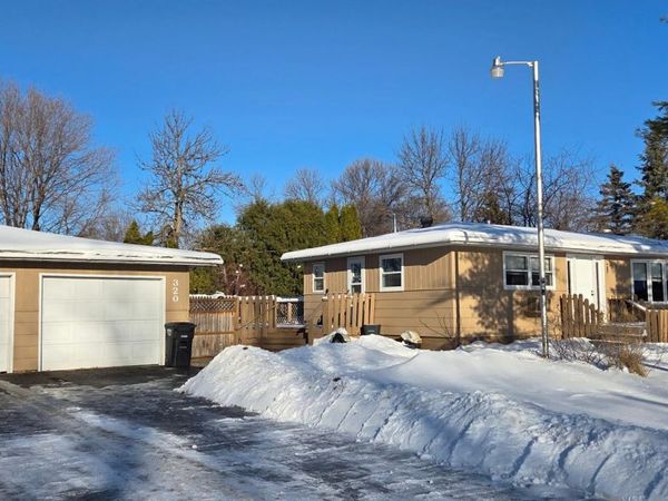 320 19th Street E, International Falls, MN 56649