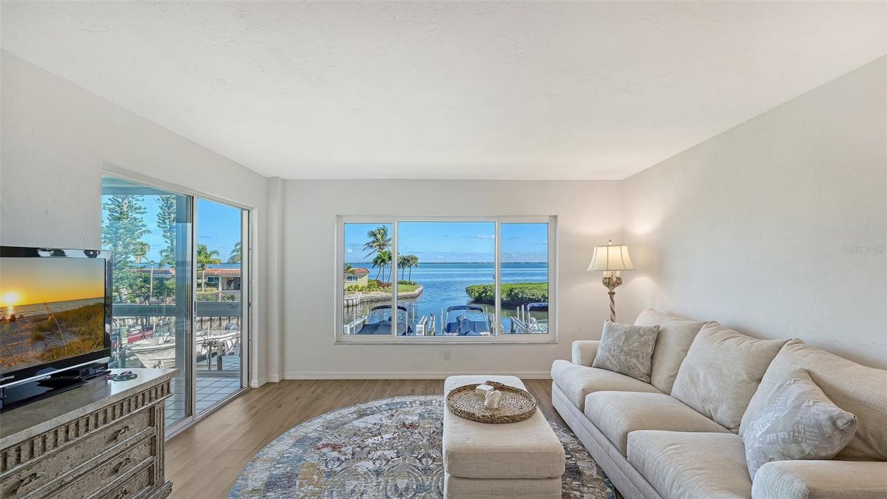 4960 Gulf Of Mexico Drive, Unit 204, Longboat Key, FL 34228 Photo