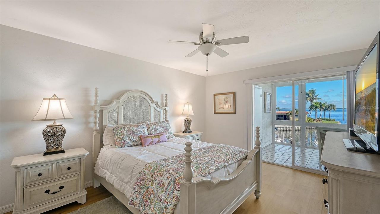 4960 Gulf Of Mexico Drive, Unit 204, Longboat Key, FL 34228 Photo