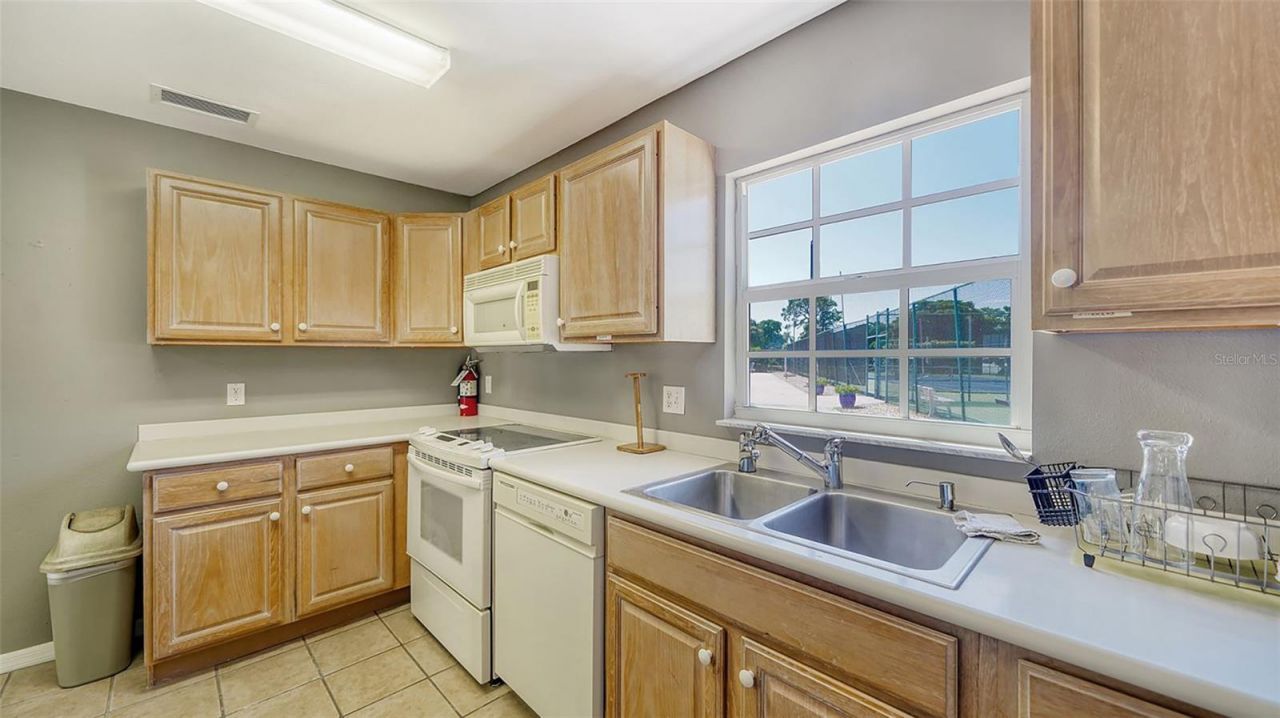 4960 Gulf Of Mexico Drive, Unit 204, Longboat Key, FL 34228 Photo