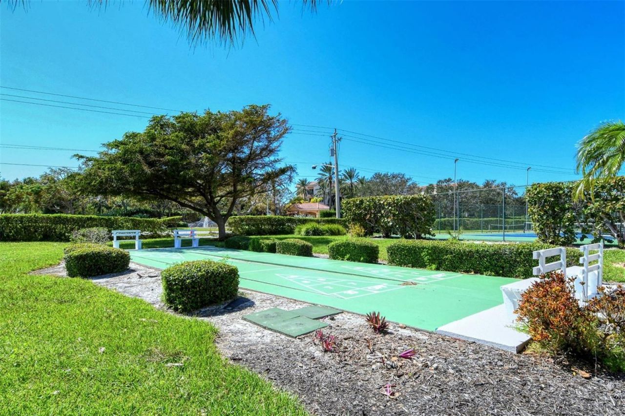 4960 Gulf Of Mexico Drive, Unit 204, Longboat Key, FL 34228 Photo