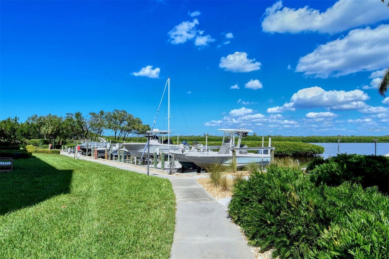 4960 Gulf Of Mexico Drive, Unit 204, Longboat Key, FL 34228 Photo