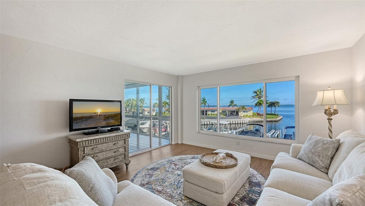 4960 Gulf Of Mexico Drive, Unit 204, Longboat Key, FL 34228 Photo