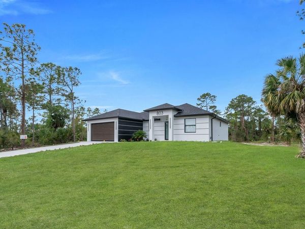 803 DESOTO AVENUE, LEHIGH ACRES, FL 33972