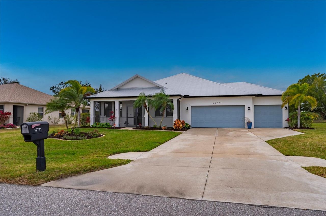 12741 SW Pembroke Circle S, Lake Suzy, FL 34269 Photo