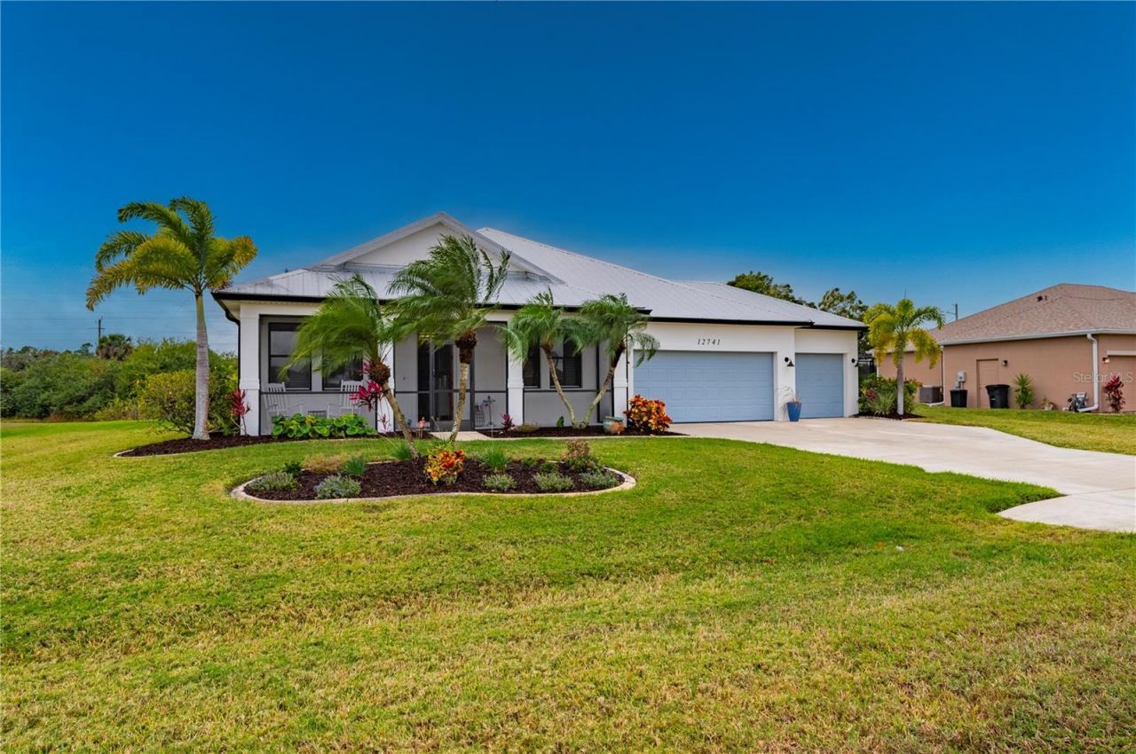 12741 SW Pembroke Circle S, Lake Suzy, FL 34269 Photo