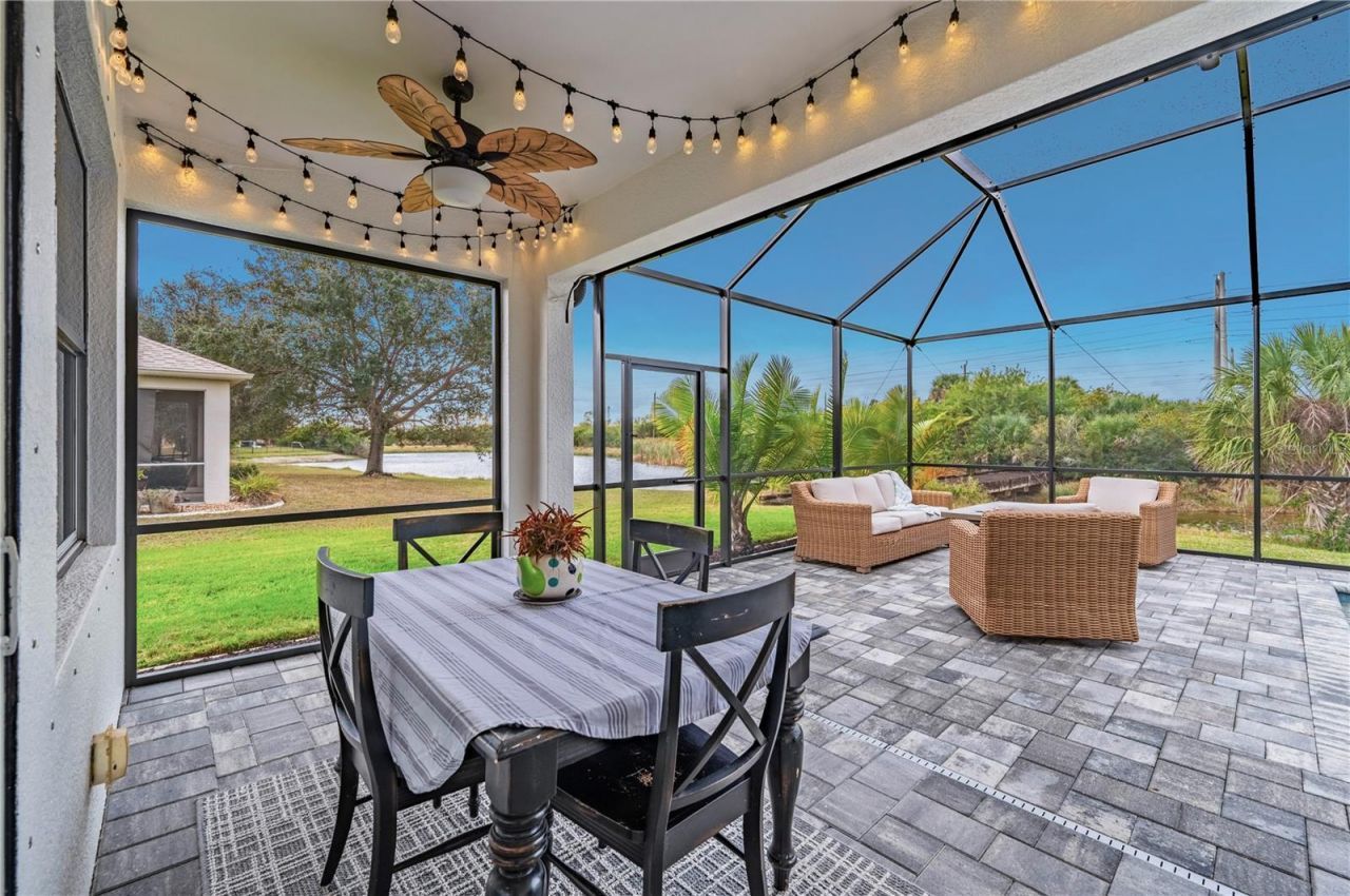 12741 SW Pembroke Circle S, Lake Suzy, FL 34269 Photo