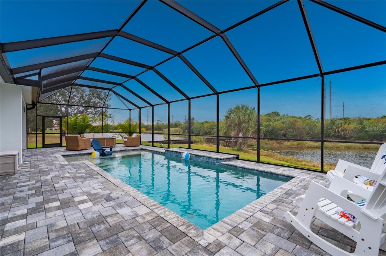 12741 SW Pembroke Circle S, Lake Suzy, FL 34269 Photo