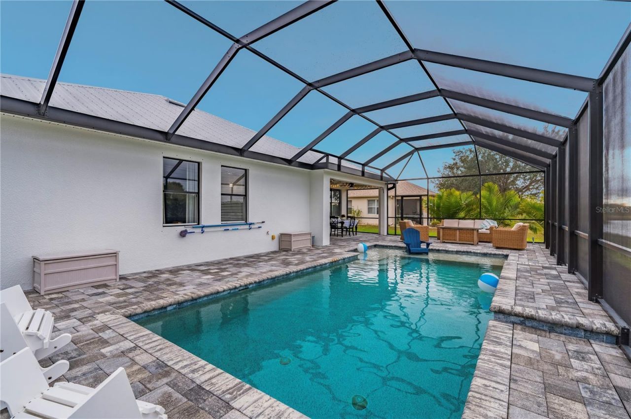 12741 SW Pembroke Circle S, Lake Suzy, FL 34269 Photo