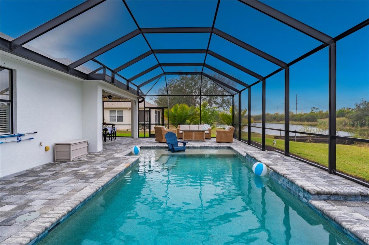 12741 SW Pembroke Circle S, Lake Suzy, FL 34269 Photo