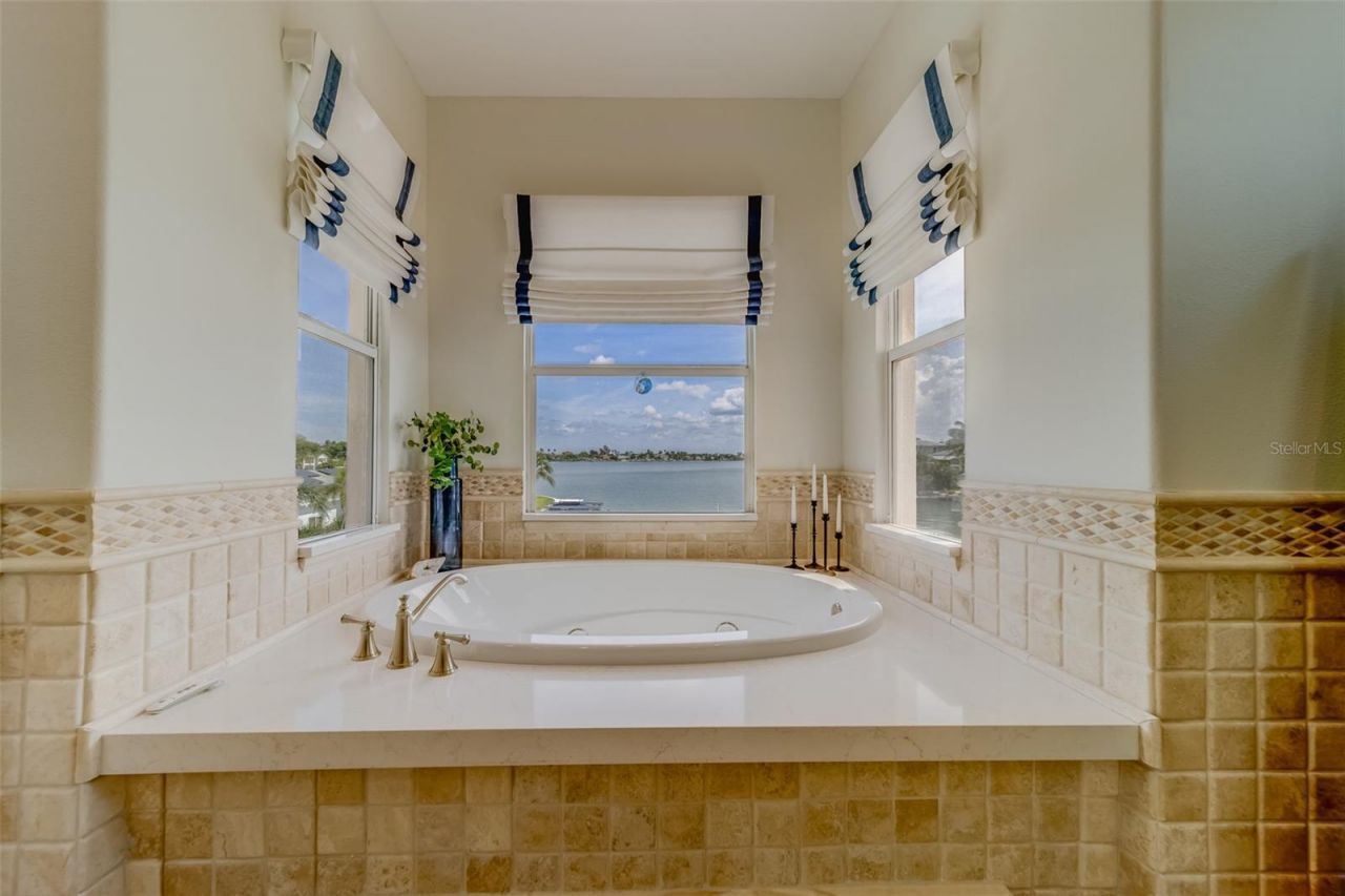 362 41st Avenue, Saint Pete Beach, FL 33706 Photo