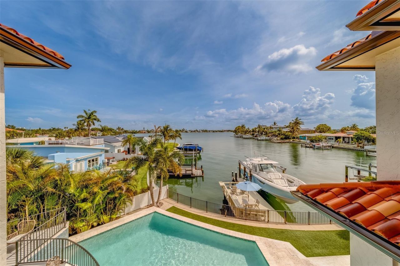 362 41st Avenue, Saint Pete Beach, FL 33706 Photo